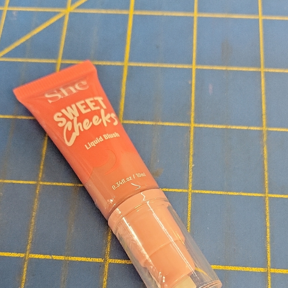 She Sweet Cheeks Liquid Blush 10ml New Sealed Tube